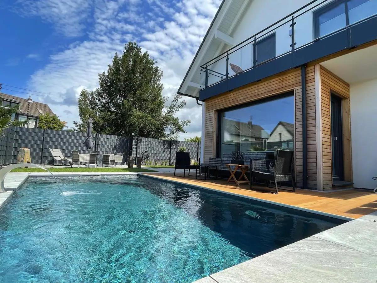 Villa Dreamy Vibes mit Privatem Pool&Rheinblick Niederkassel Exterior foto