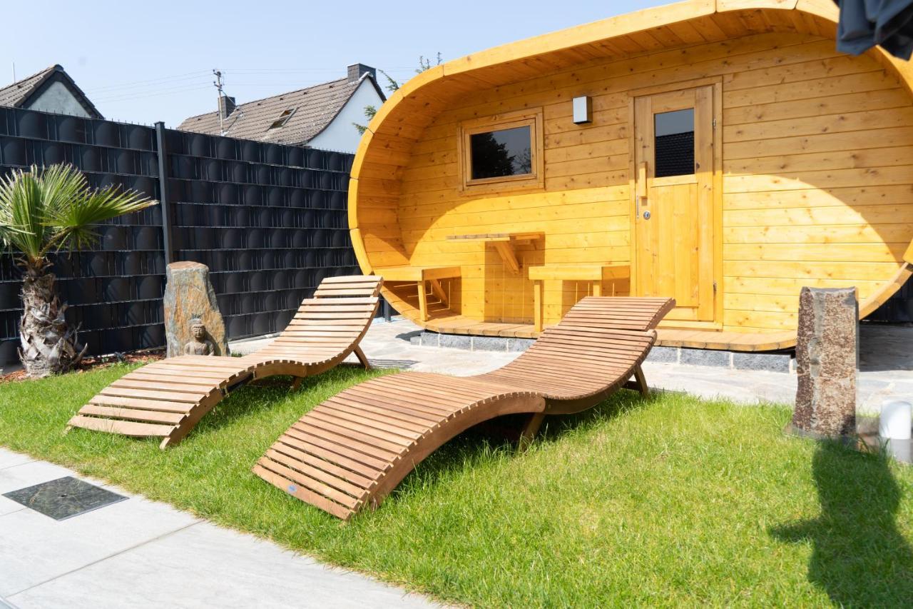 Villa Dreamy Vibes mit Privatem Pool&Rheinblick Niederkassel Exterior foto